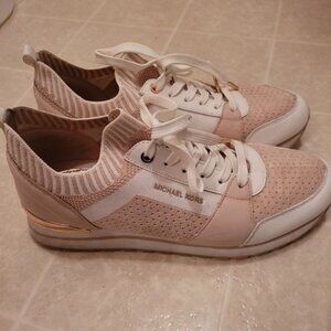 Michael Kors women's shoes size 9 Rose gold pink